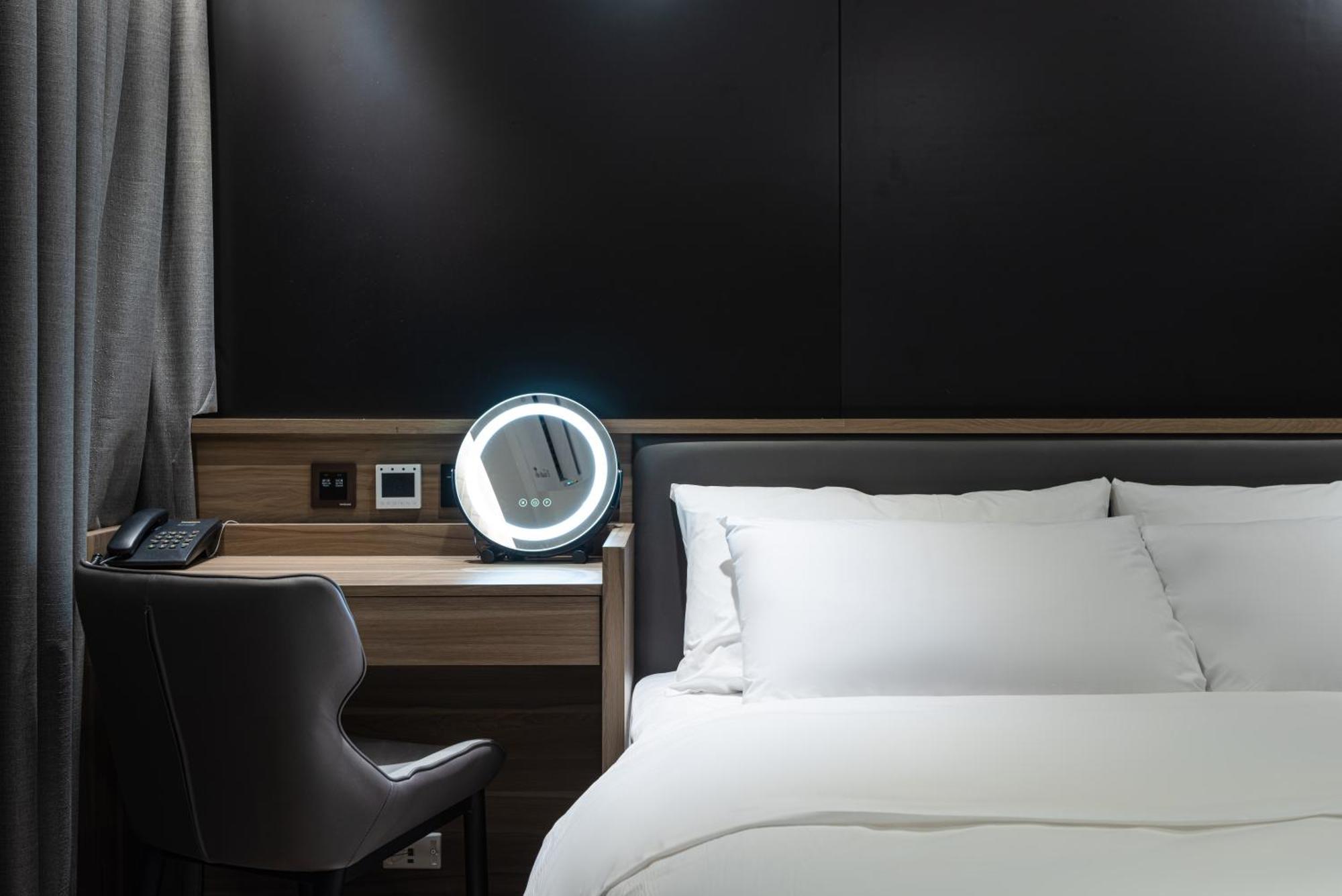 Autumn Willow Hotel Taichung Bagian luar foto