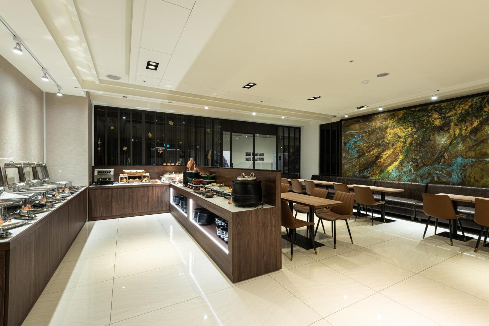 Autumn Willow Hotel Taichung Bagian luar foto